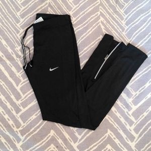 Nike leggings with zippers